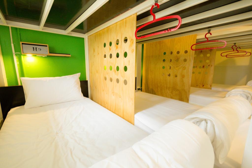 Oyes Hostel Krabi Exterior photo