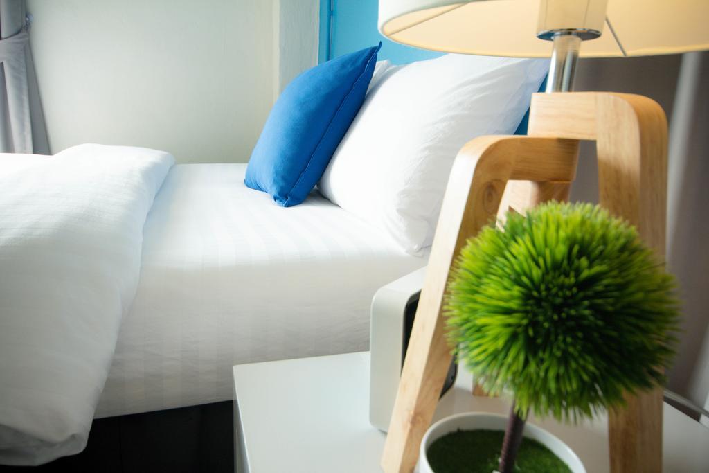 Oyes Hostel Krabi Room photo